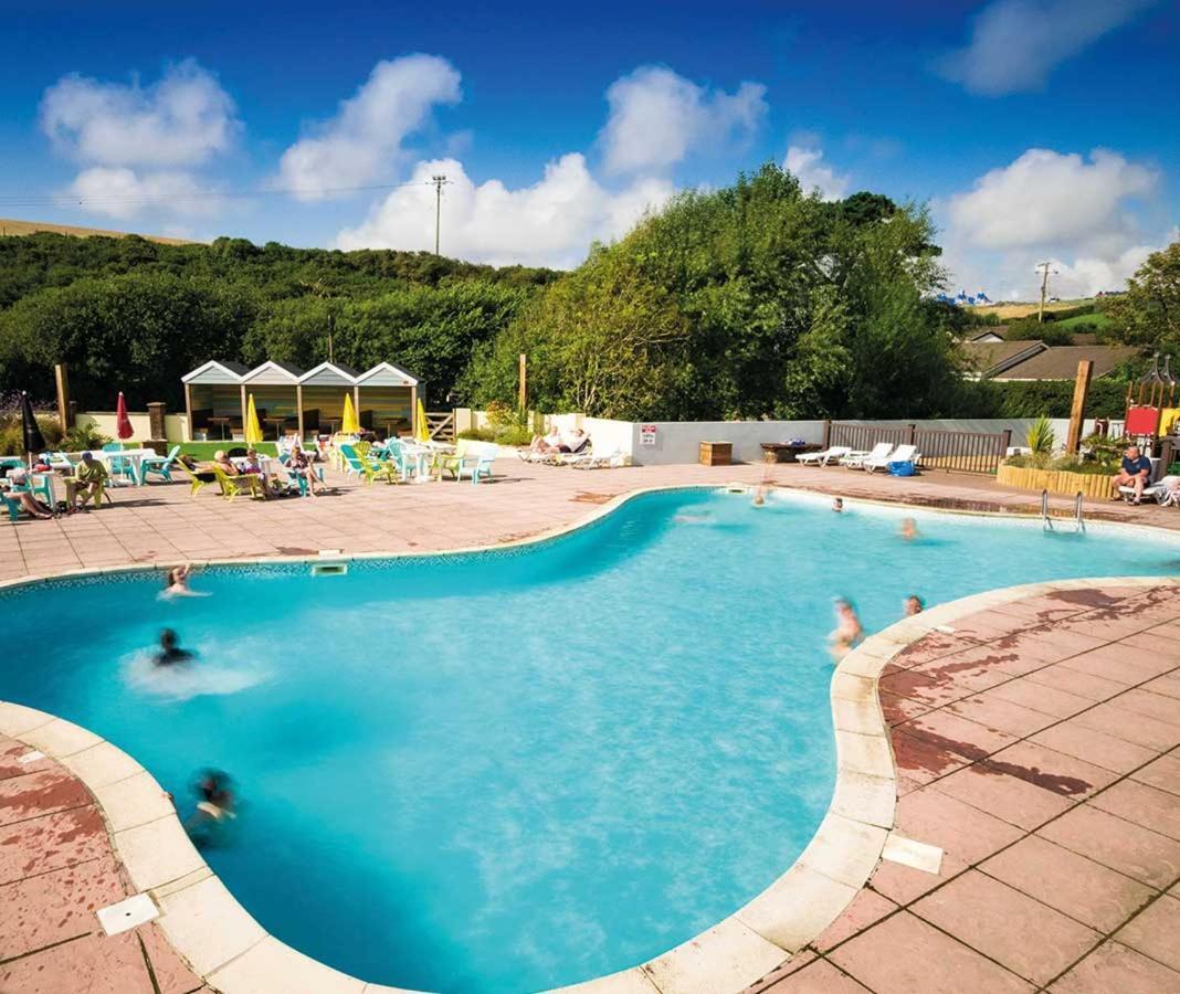 Porth Retreat At Newquay Bay Resort Ngoại thất bức ảnh